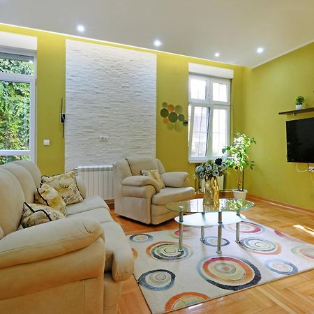 Apartman Kruna Lägenhet Belgrad Exteriör bild